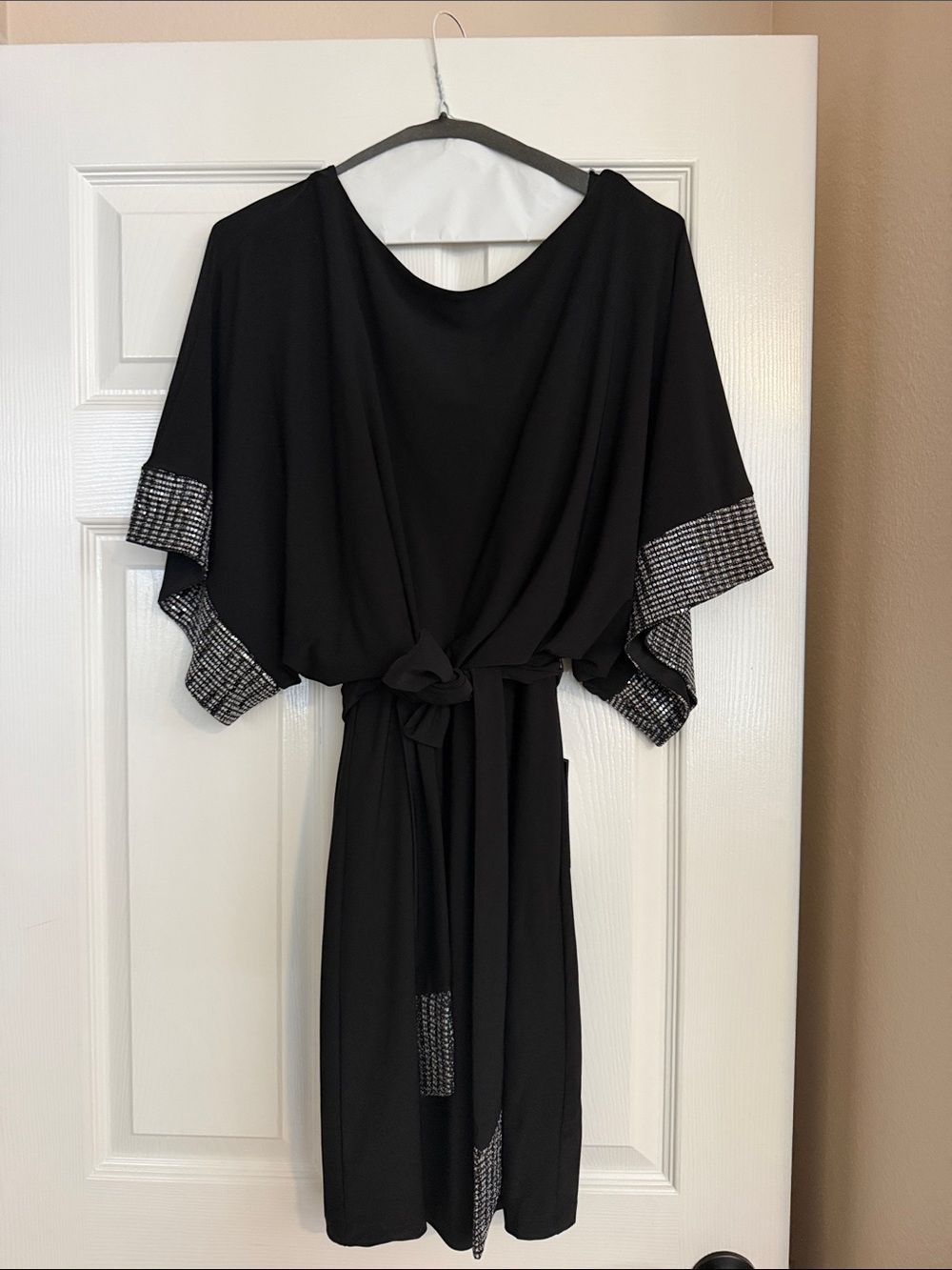 Jessica Howard Black Kimono Robe dress with Sparkle Trim